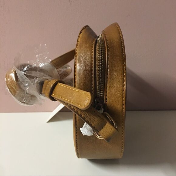 Francesca’s Street Level Brown Studded Circle Crossbody Bag NWT - Picture 4 of 10